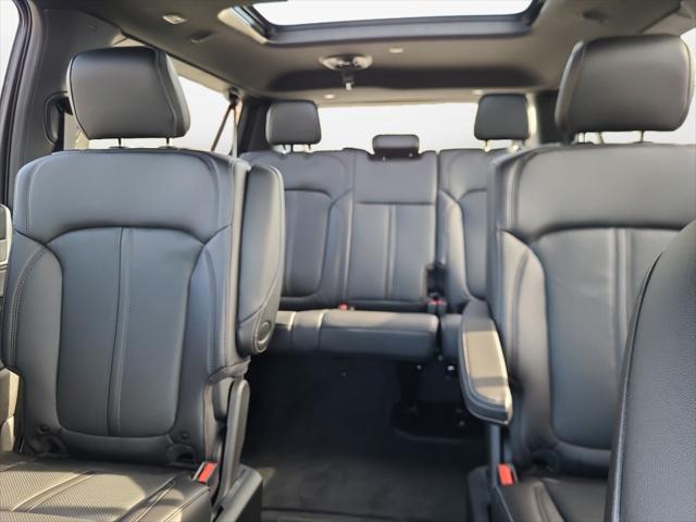 2026 Jeep Grand Wagoneer L 4x4