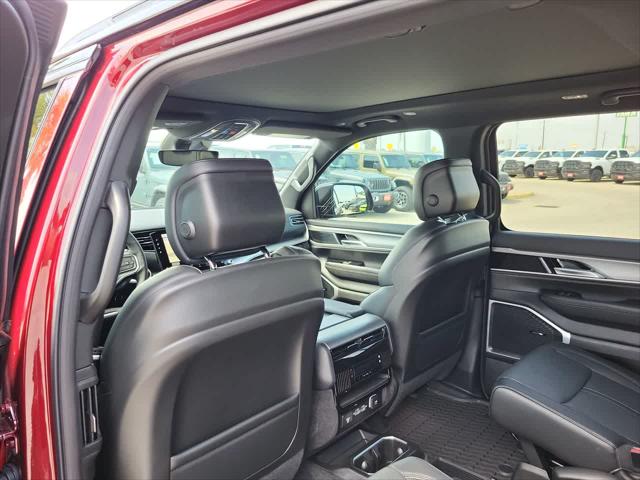 2026 Jeep Grand Wagoneer Upland 4x4