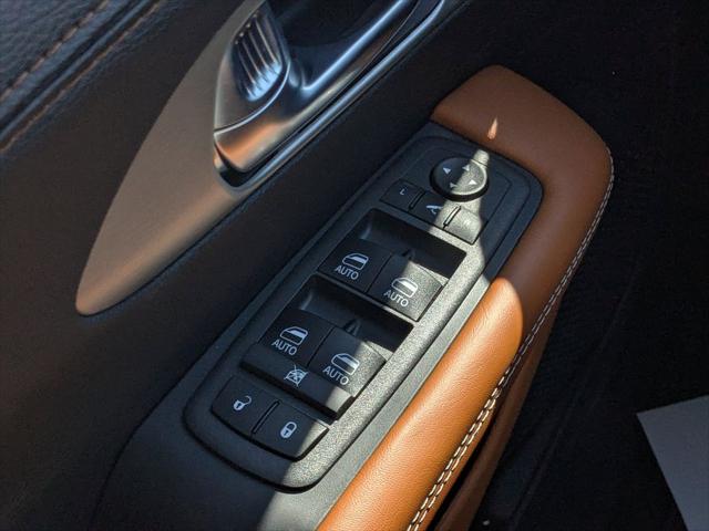 2026 Chrysler Pacifica Pinnacle AWD