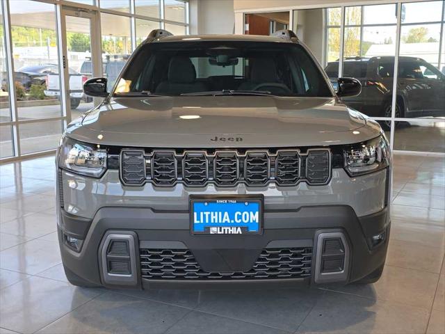 2026 Jeep Cherokee Laredo 4x4