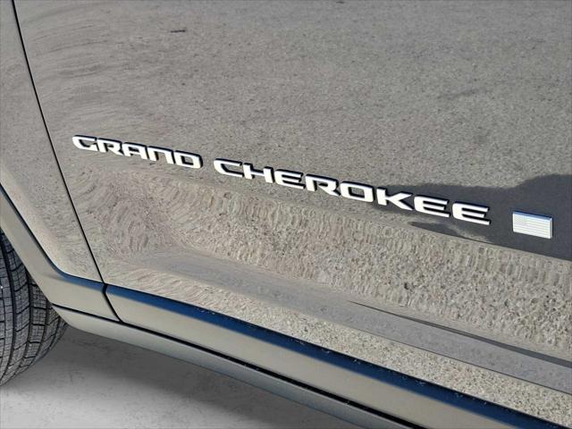 2026 Jeep Grand Cherokee Altitude 4x4