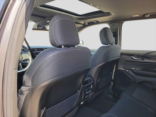 2026 Jeep Grand Cherokee Altitude 4x4