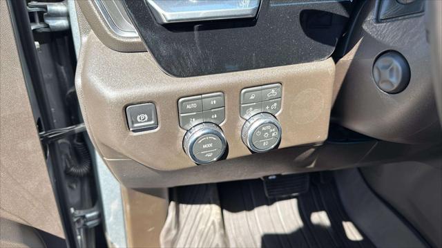 2026 GMC Sierra 1500 Crew Cab, Standard Bed, SLT, 4WD