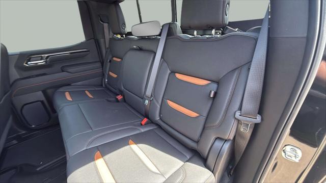 2026 GMC Sierra 1500 Crew Cab, Standard Bed, AT4, 4WD