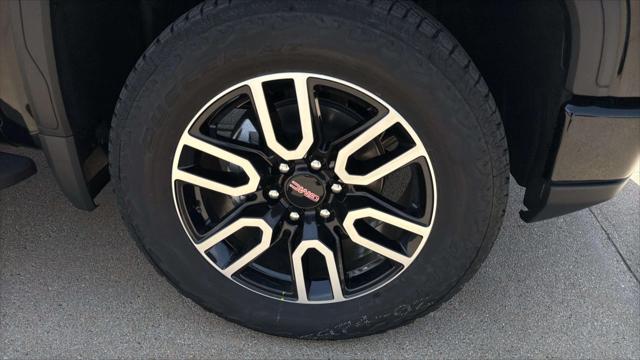 2026 GMC Sierra 1500 Crew Cab, Standard Bed, AT4, 4WD