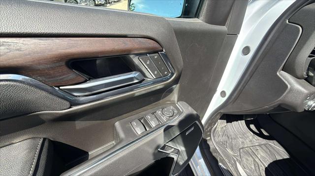 2026 GMC Sierra 1500 Crew Cab, Standard Bed, SLT, 4WD