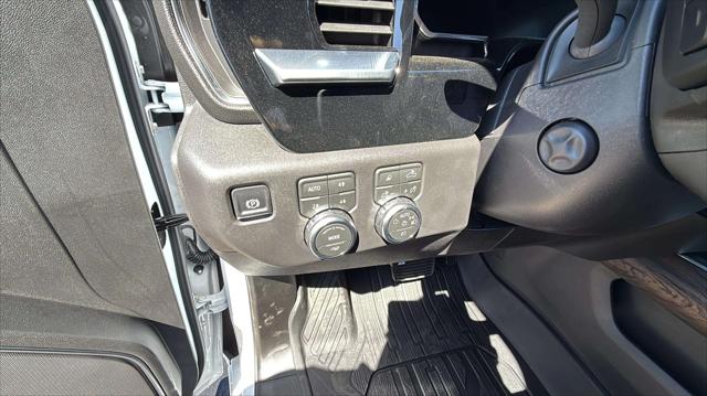 2026 GMC Sierra 1500 Crew Cab, Standard Bed, SLT, 4WD