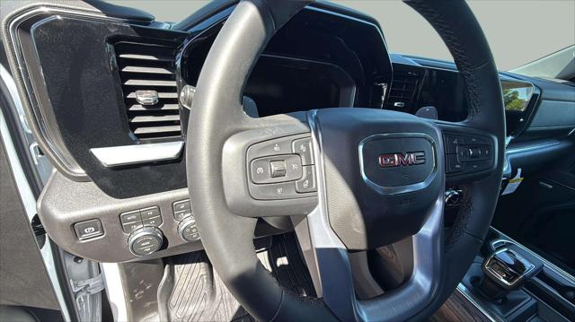 2026 GMC Sierra 1500 Crew Cab, Standard Bed, SLT, 4WD