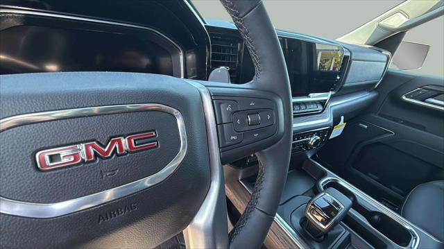 2026 GMC Sierra 1500 Crew Cab, Standard Bed, SLT, 4WD