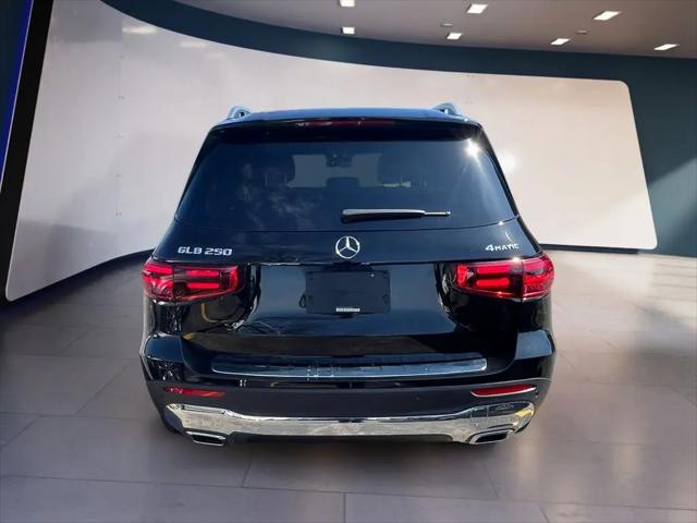 2026 Mercedes-Benz GLB 4MATIC