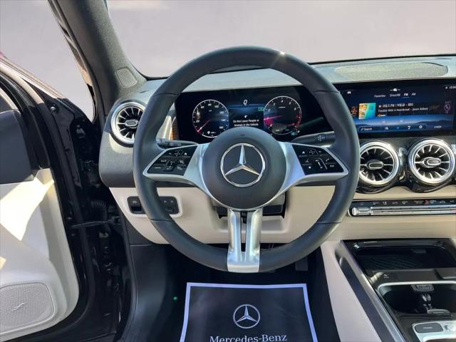 2026 Mercedes-Benz GLB 4MATIC