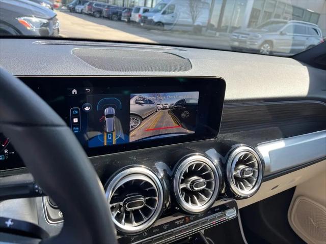 2026 Mercedes-Benz GLB 4MATIC