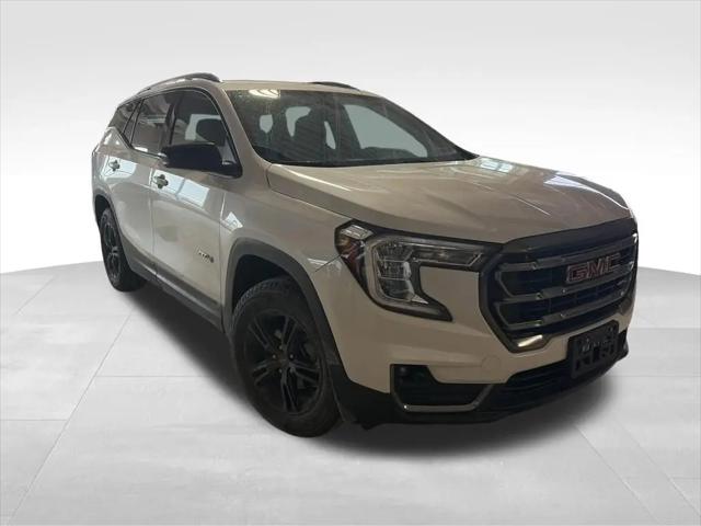 2023 GMC Terrain AWD AT4
