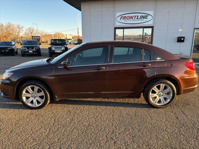 2013 Chrysler 200 LX