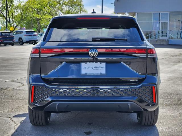 2026 Volkswagen Tiguan SE R-Line Black