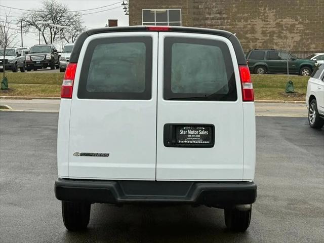 2022 Chevrolet Express Cargo Van RWD 2500 Extended Wheelbase WT