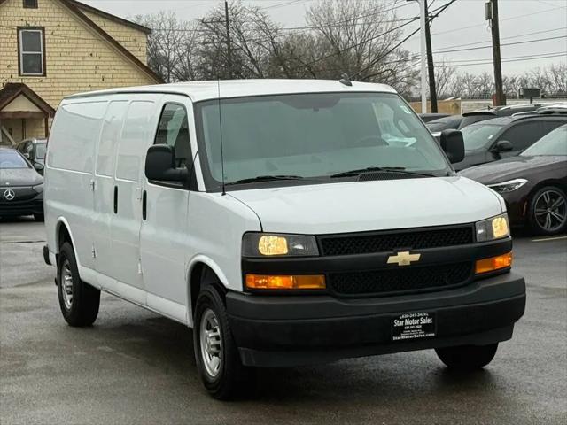 2022 Chevrolet Express Cargo Van RWD 2500 Extended Wheelbase WT