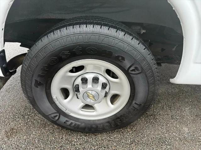2022 Chevrolet Express Cargo Van RWD 2500 Extended Wheelbase WT