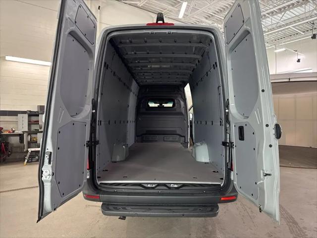2026 Mercedes-Benz Sprinter 2500 High Roof 4-Cyl Diesel HO