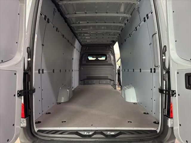 2026 Mercedes-Benz Sprinter 2500 High Roof 4-Cyl Diesel HO