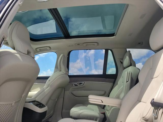 2026 Volvo XC90 Ultra, B6 AWD Gas (mild hybrid), Gasoline, Bright, 6 Seats