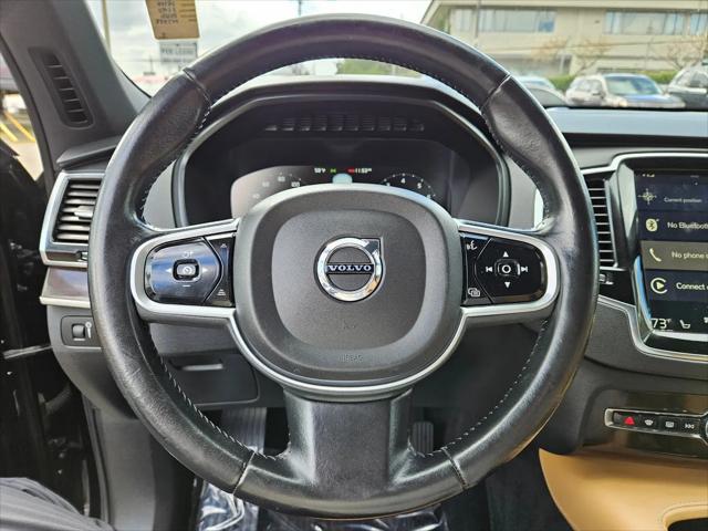 2017 Volvo XC90 T6 Momentum