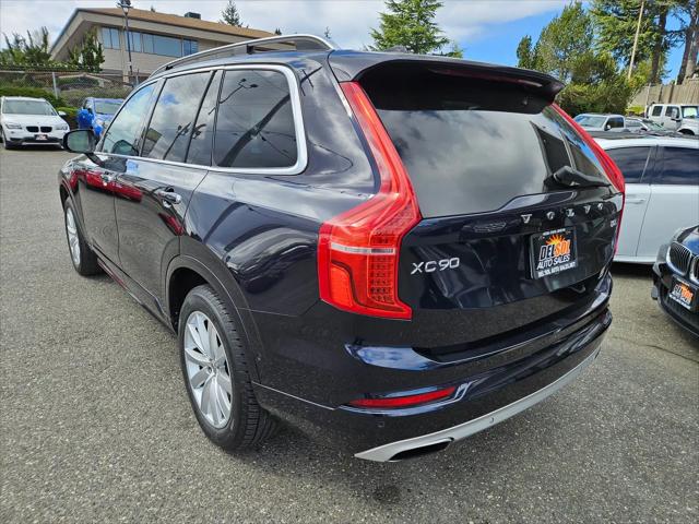 2017 Volvo XC90 T6 Momentum