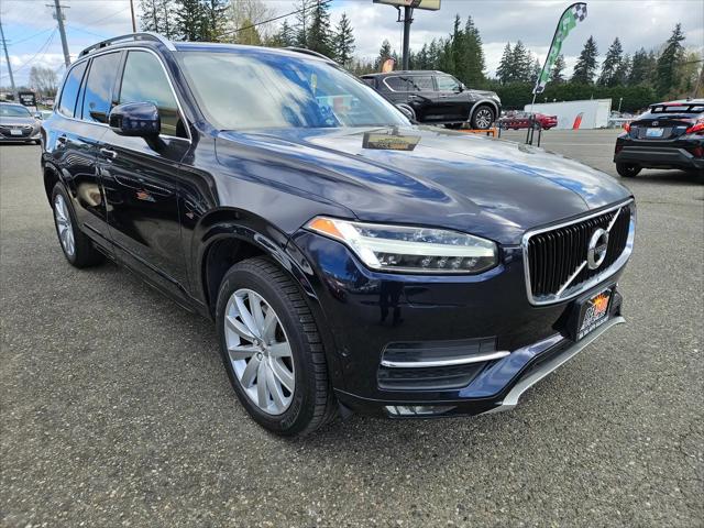 2017 Volvo XC90 T6 Momentum