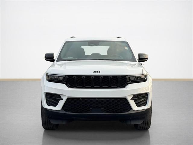 2025 Jeep Grand Cherokee Altitude 4x4