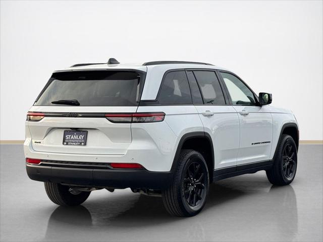 2025 Jeep Grand Cherokee Altitude 4x4