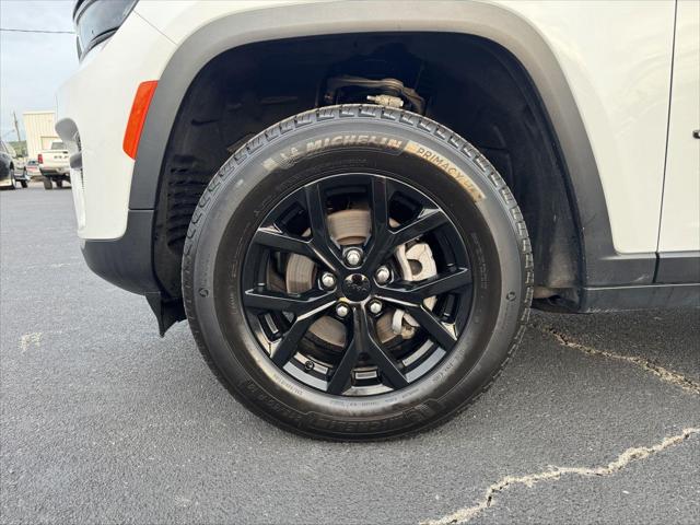 2025 Jeep Grand Cherokee Altitude 4x4