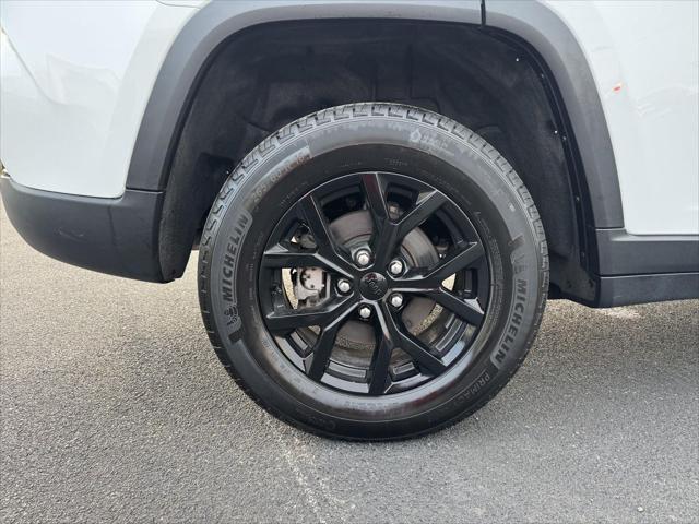 2025 Jeep Grand Cherokee Altitude 4x4