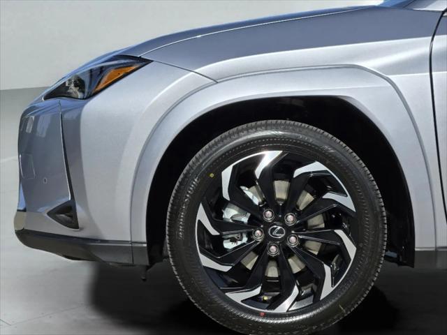 2026 Lexus 300 Premium