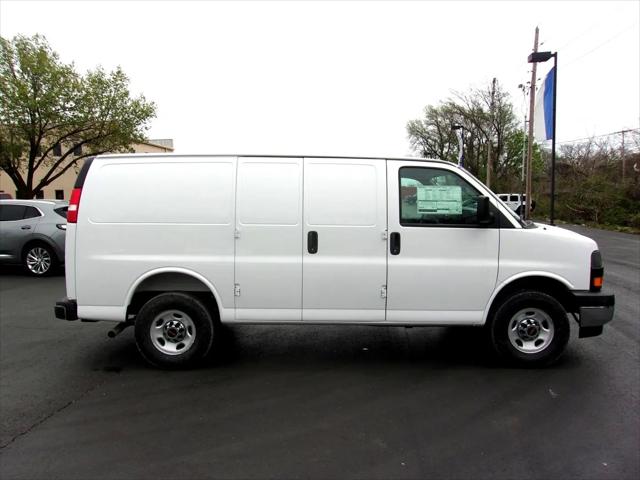2026 GMC Savana Cargo 2500 Regular Wheelbase, Work Van, RWD