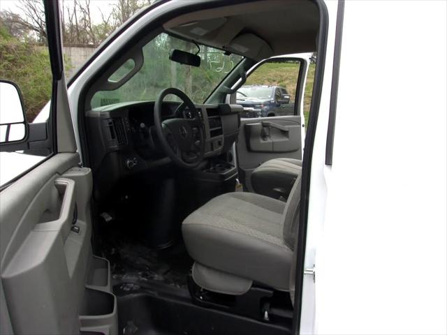 2026 GMC Savana Cargo 2500 Regular Wheelbase, Work Van, RWD