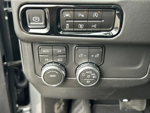 2026 GMC Yukon XL 4WD Elevation