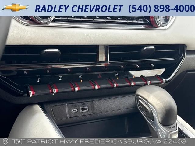 2023 GMC Canyon 4WD Crew Cab Short Box AT4X
