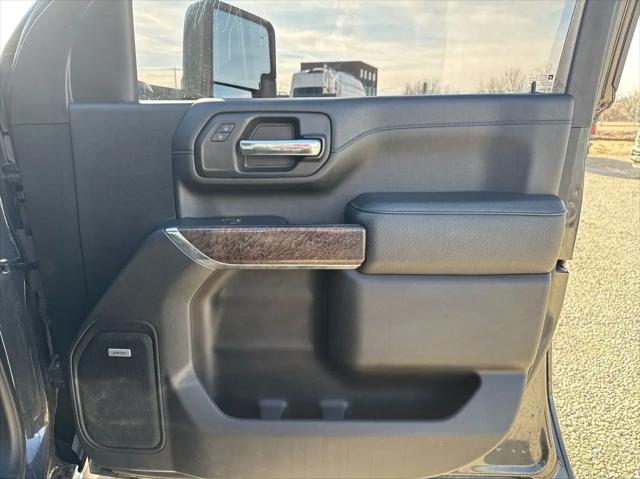 2021 GMC Sierra 3500HD 4WD Crew Cab Long Bed Denali