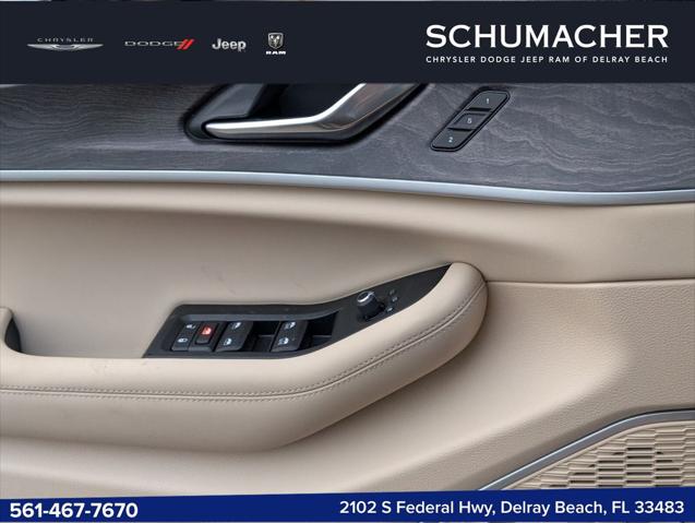 2026 Jeep Grand Cherokee Limited 4x2