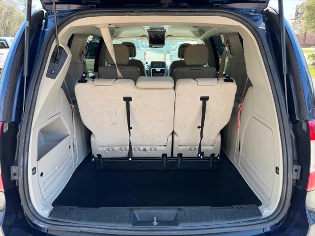 2015 Chrysler Town & Country Touring