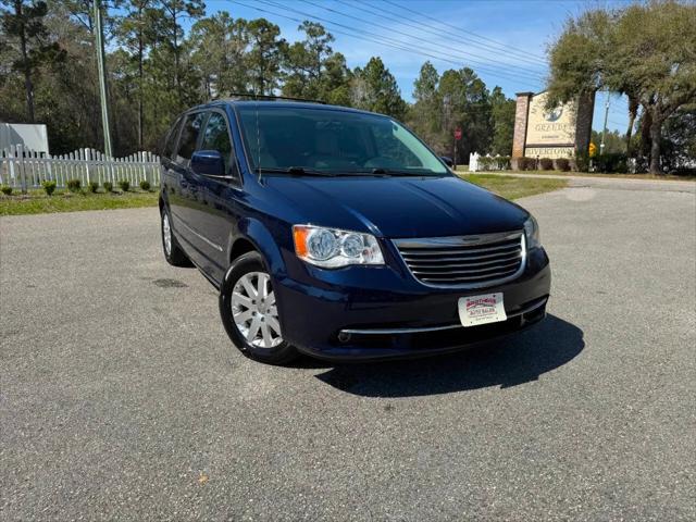 2015 Chrysler Town & Country Touring