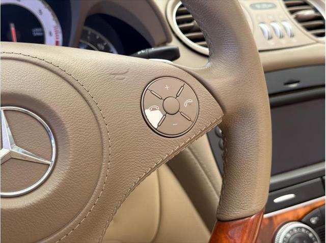 2009 Mercedes-Benz SL SL 550 SL 550 Roadster 2D