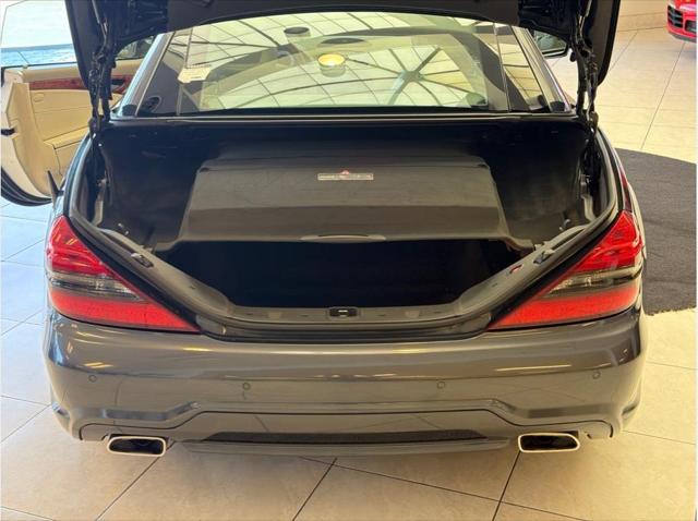 2009 Mercedes-Benz SL SL 550 SL 550 Roadster 2D