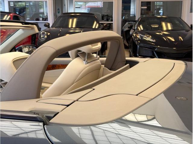 2009 Mercedes-Benz SL SL 550 SL 550 Roadster 2D
