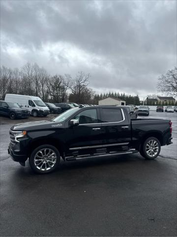 2023 Chevrolet Silverado 1500 4WD Crew Cab Short Bed High Country