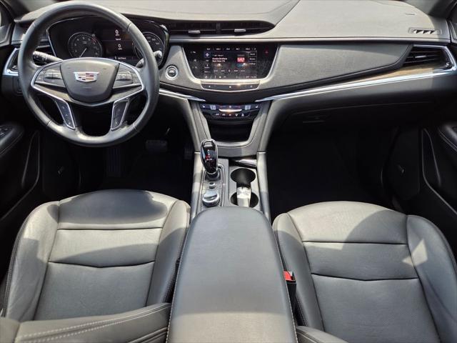 2021 Cadillac XT5 FWD Premium Luxury
