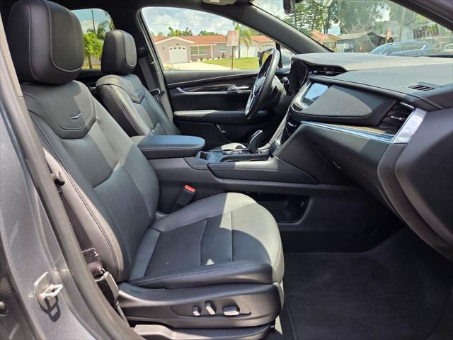 2021 Cadillac XT5 FWD Premium Luxury