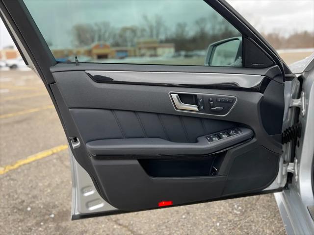 2013 Mercedes-Benz E 350 E350 4MATIC Sedan