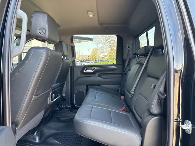 2025 Chevrolet Silverado 2500HD 4WD Crew Cab Standard Bed LTZ