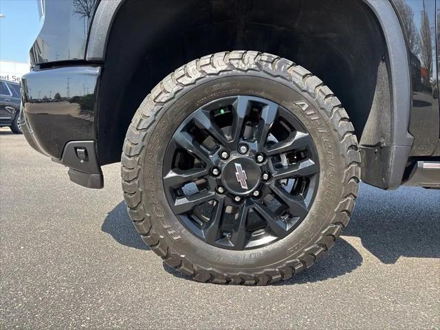 2025 Chevrolet Silverado 2500HD 4WD Crew Cab Standard Bed LTZ